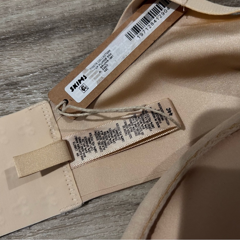 Skims bra - Picture 2 of 3